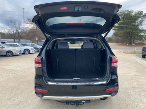 Used 2017 Kia Sorento SX image 13