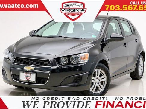 Used 2015 Chevrolet Sonic LT FWD image 1
