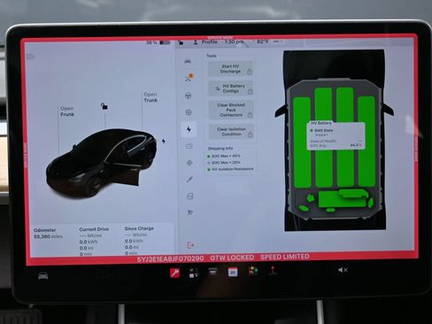 Used 2018 Tesla Model 3 Long Range RWD image 24