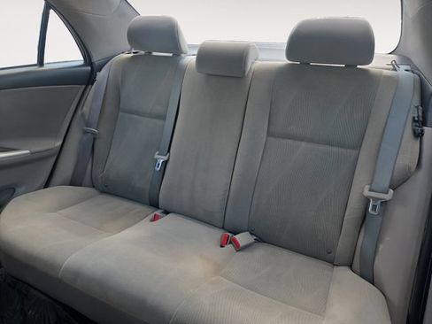 Used 2011 Toyota Corolla LE FWD image 13
