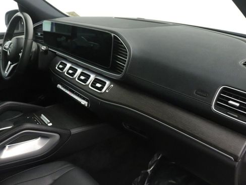 Certified 2022 Mercedes-Benz GLS 450 4MATIC image 25