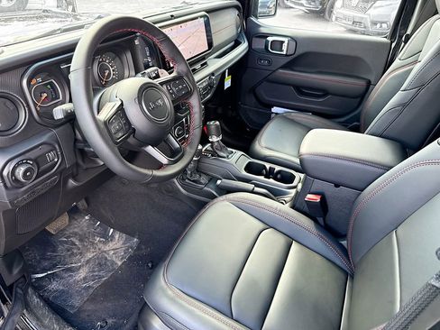New 2026 Jeep Wrangler Unlimited Rubicon 392 w/ Quick Order Package 27X Moab AWD/4WD image 24