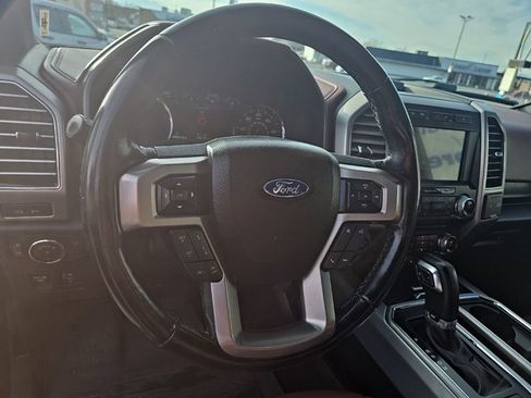 Used 2018 Ford F150 Platinum w/ Equipment Group 701A Luxury image 14