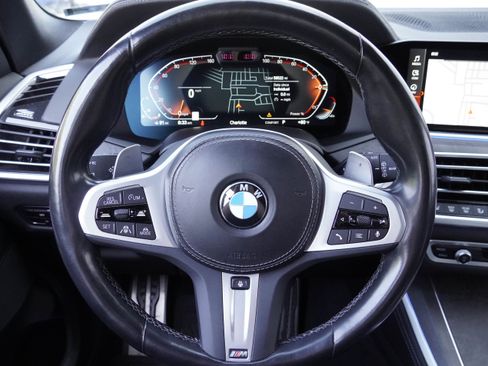 Used 2022 BMW X5 xDrive40i w/ M Sport Package AWD/4WD image 18
