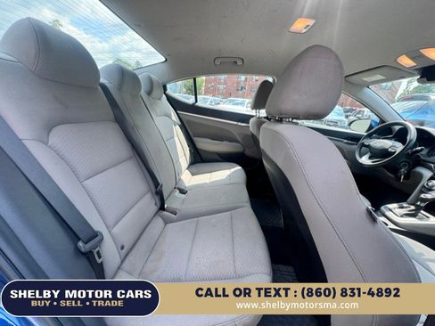 Used 2019 Hyundai Elantra SEL FWD image 16