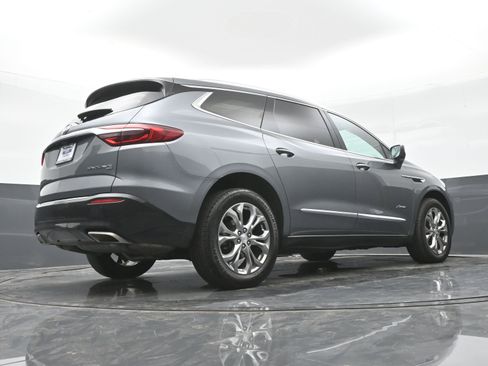 Used 2019 Buick Enclave Avenir w/ Avenir Technology Package image 46