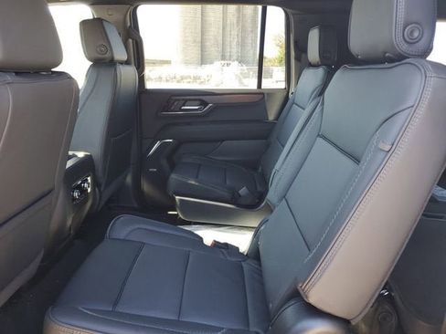New 2026 GMC Yukon XL Denali w/ Sun & Power Step Package image 11
