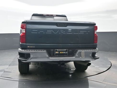 Used 2020 Chevrolet Silverado 2500 LT w/ All Star Edition image 5