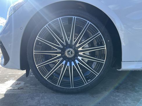 New 2026 Mercedes-Benz E 350 4MATIC Sedan image 10