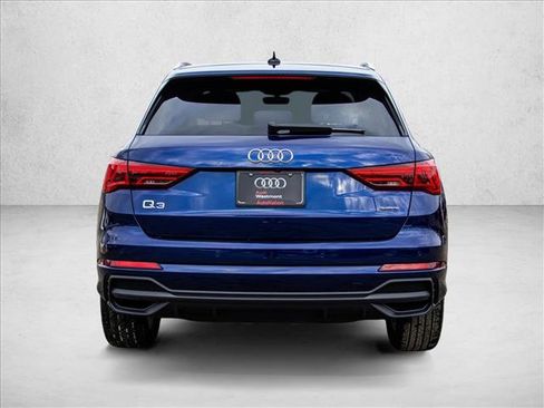 Used 2023 Audi Q3 2.0T Premium Plus w/ Premium Plus Package image 6