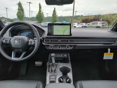 Used 2026 Honda Civic Sport Touring image 13