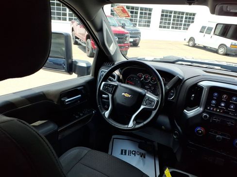 Used 2022 Chevrolet Silverado 2500 LT w/ Convenience Package AWD/4WD image 13