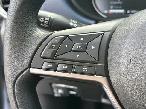 New 2025 Nissan Versa SV w/ Trunk Package image 25