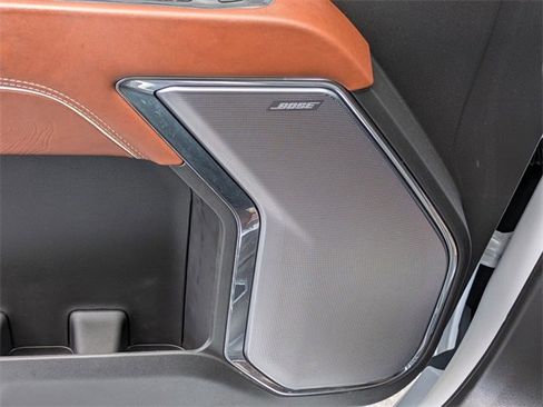 Used 2024 GMC Sierra 3500 Denali Ultimate image 13