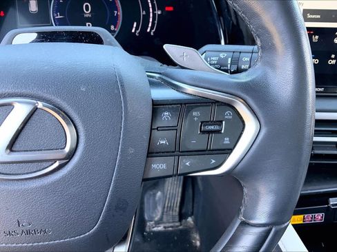 Used 2024 Lexus RX 350 Premium w/ Convenience Package image 25