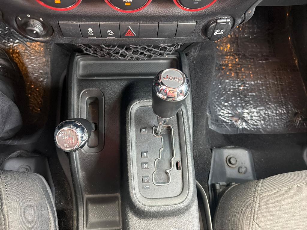 Used 2017 Jeep Wrangler Unlimited Sport w/ Quick Order Package 24S AWD/4WD image 32