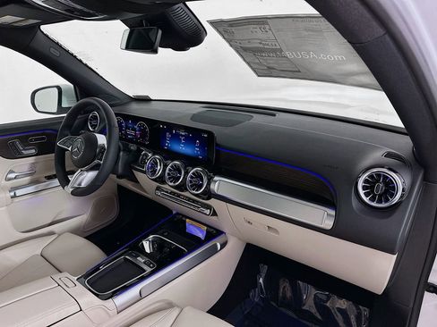Certified 2026 Mercedes-Benz GLB 250 4MATIC image 29