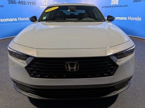 Used 2023 Honda Accord Sport image 9