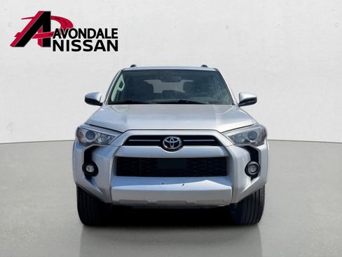 Used 2022 Toyota 4Runner SR5 AWD/4WD image 5