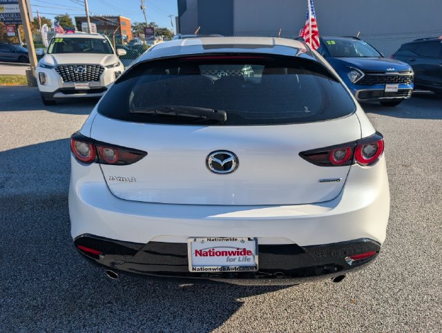 Used 2022 MAZDA MAZDA3 s FWD image 4