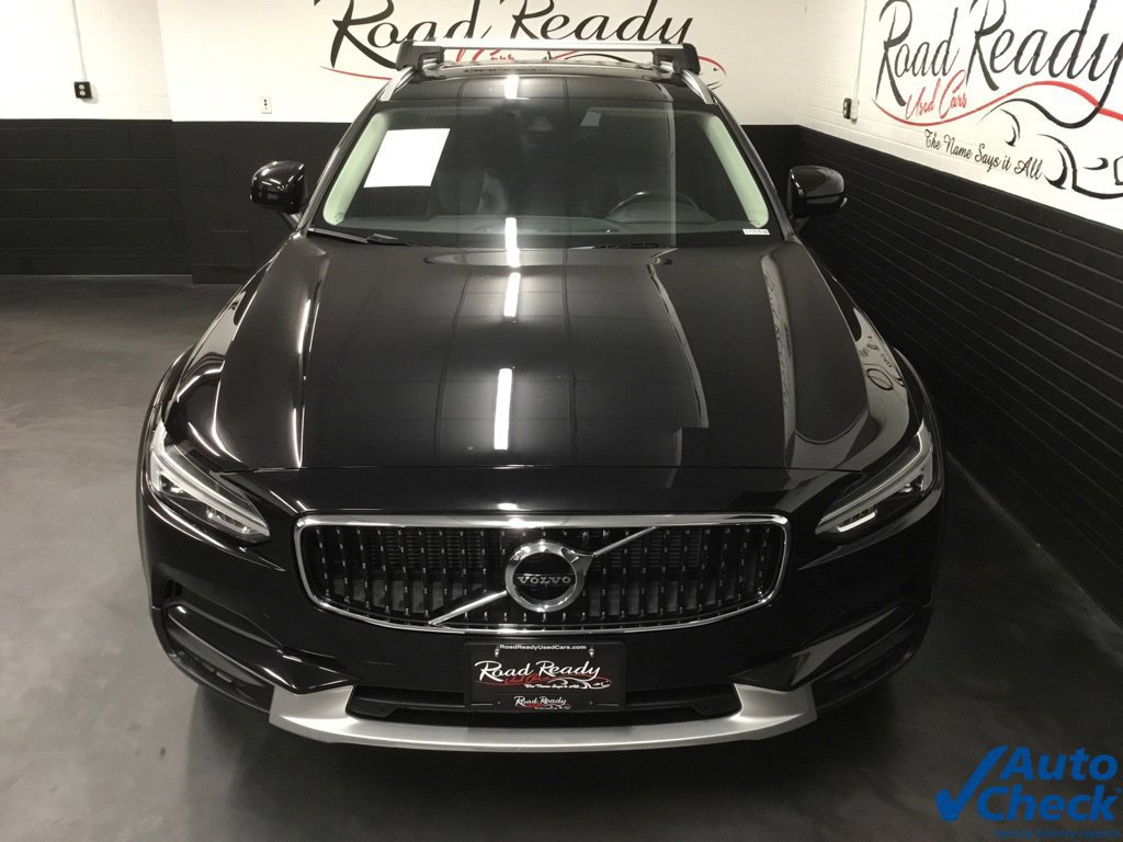 Used 2020 Volvo V90 T6 Cross Country AWD/4WD image 4