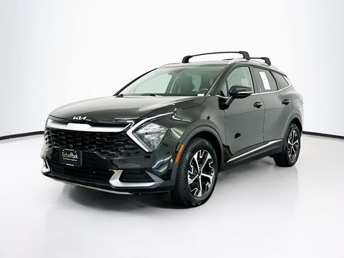 Used 2023 Kia Sportage EX AWD/4WD image 3