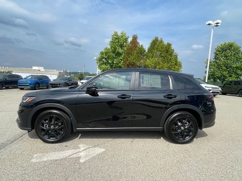 Used 2025 Honda HR-V Sport image 6