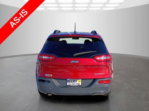 Used 2016 Jeep Cherokee Sport w/ Cold Weather Group FWD image 7