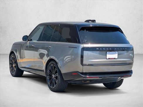 Used 2023 Land Rover Range Rover SE AWD/4WD image 8