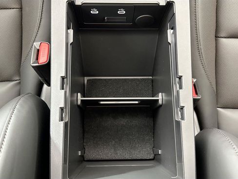 New 2026 MAZDA MAZDA3 2.5 S Hatchback w/ Premium Pkg FWD image 35