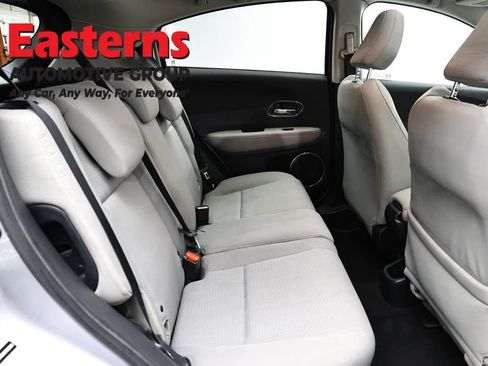 Used 2019 Honda HR-V EX image 22