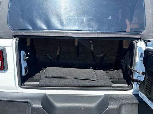 Used 2021 Jeep Wrangler Sport S image 30