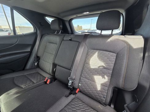 Used 2018 Chevrolet Equinox LT w/ Sun & Infotainment Package image 24