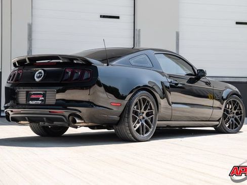 Used 2013 Ford Mustang GT Premium RWD image 49