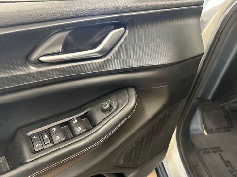 Certified 2023 Jeep Grand Cherokee L Laredo AWD/4WD image 11