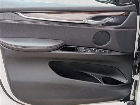 Used 2017 BMW X5 sDrive35i image 11