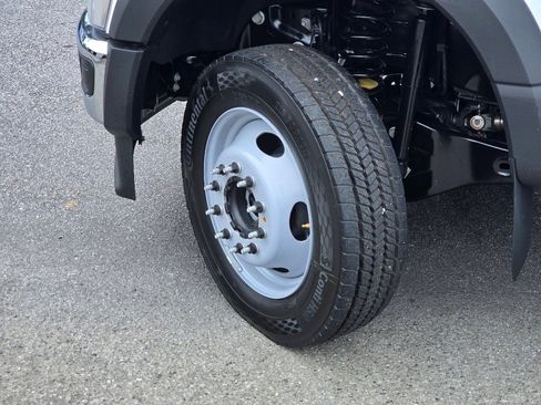 New 2025 Ford F450 XLT image 25