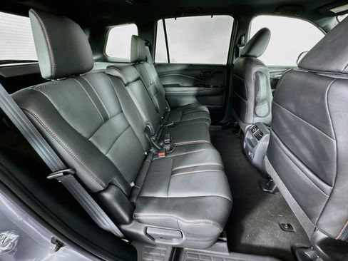 Certified 2023 Honda Passport TrailSport image 27