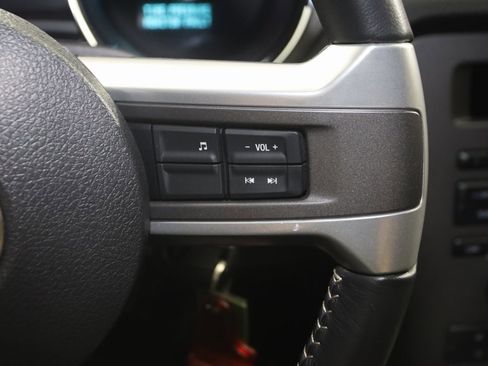 Used 2013 Ford Mustang GT w/ Security Pkg image 30