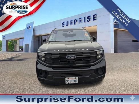 Certified 2025 Ford Expedition Max Active AWD/4WD image 3