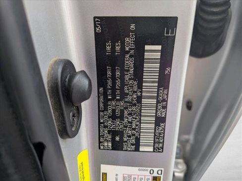 Used 2017 Toyota 4Runner SR5 image 27