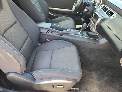 Used 2013 Chevrolet Camaro LT RWD image 13