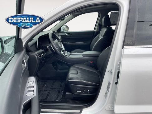 Used 2024 Hyundai Palisade Limited AWD/4WD image 11