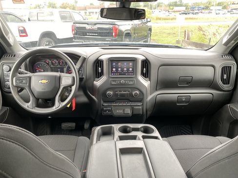 Used 2021 Chevrolet Silverado 1500 Custom image 11