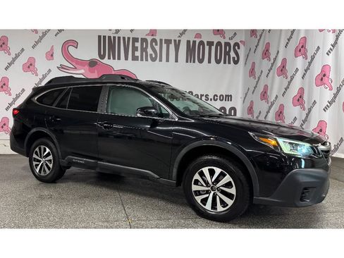 Used 2020 Subaru Outback Premium image 4