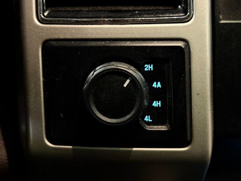 Used 2020 Ford F150 King Ranch AWD/4WD image 32