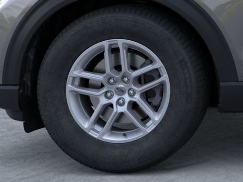 New 2026 Ford Explorer Active AWD/4WD image 19