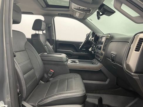 Used 2017 GMC Sierra 1500 Denali w/ Denali Ultimate Package AWD/4WD image 32