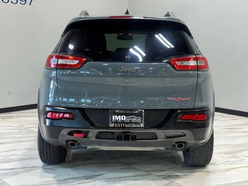 Used 2015 Jeep Cherokee Trailhawk w/ Comfort/Convenience Group image 7