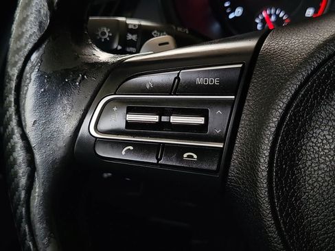 Used 2018 Kia Stinger Premium RWD image 22